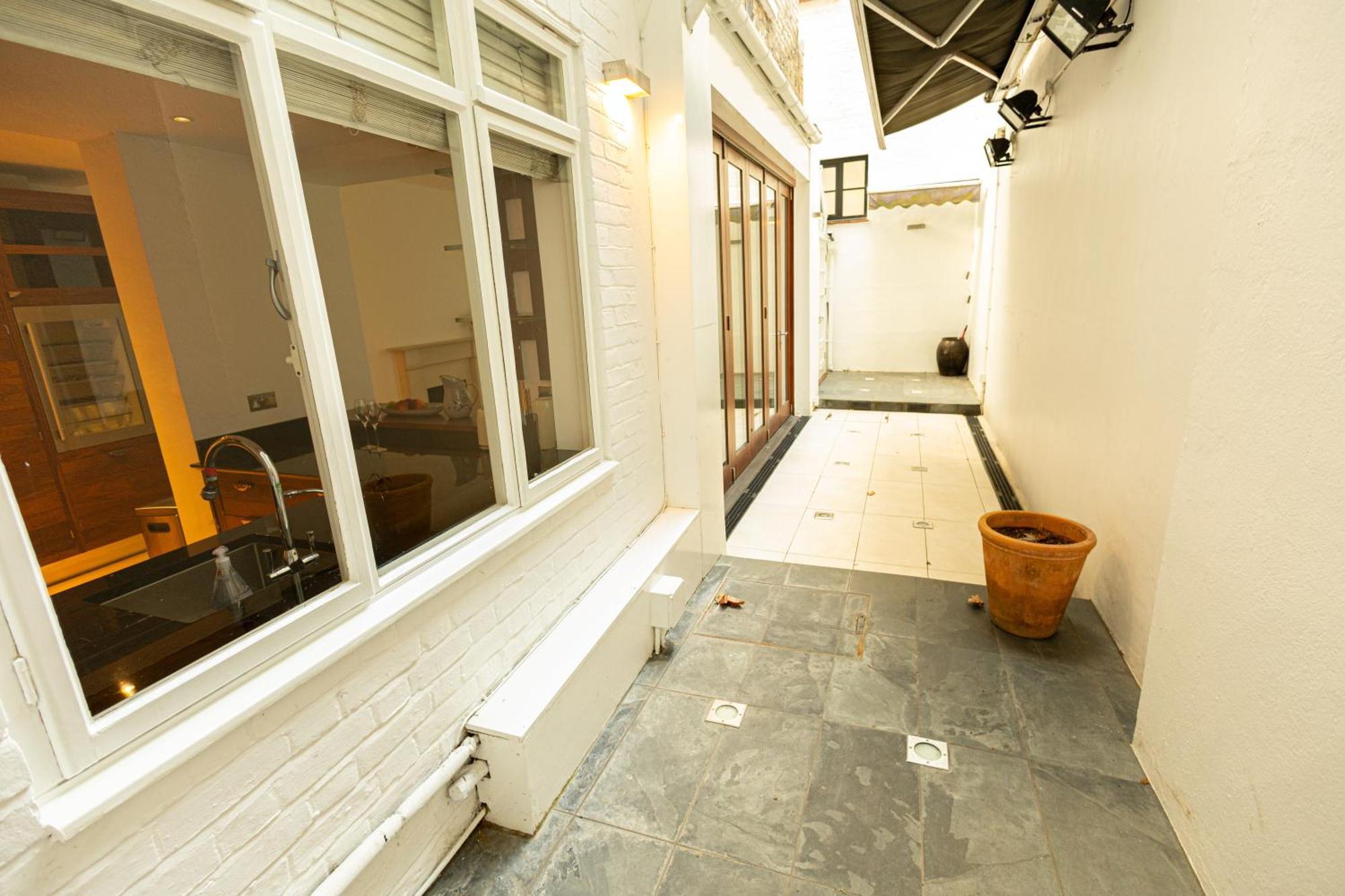 2Bedroom Gem In The Heart Of Kensington London Kültér fotó